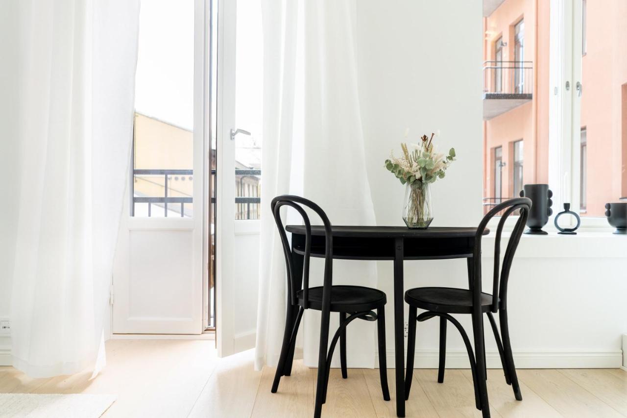 Roost Aurakatu Apartment Turku Bagian luar foto