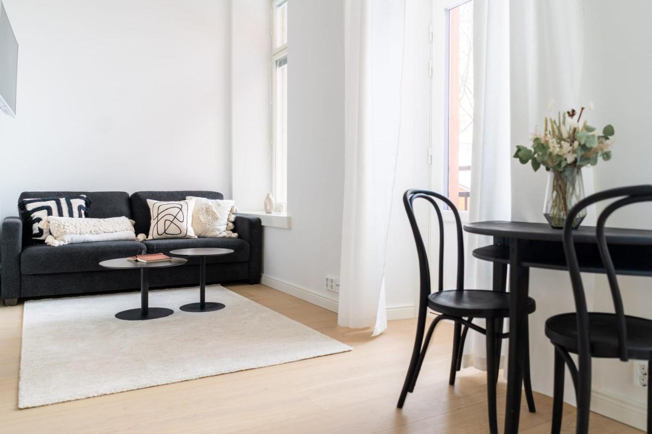 Roost Aurakatu Apartment Turku Bagian luar foto